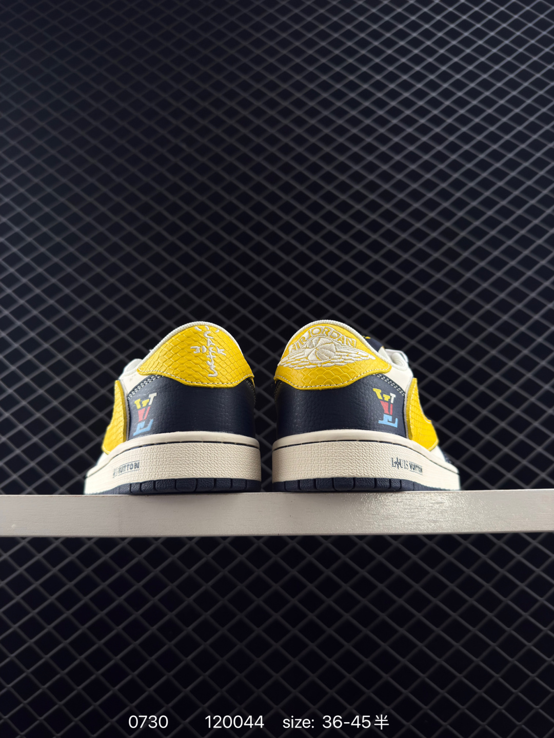 Nike Air Jordan 1 x Travis Scott AJ1